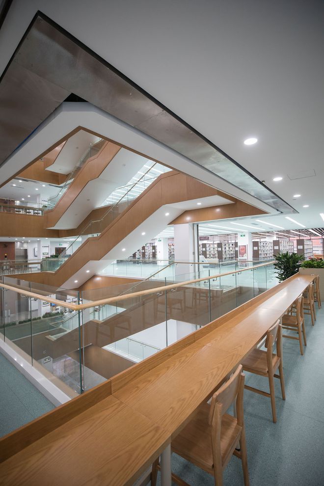 中国政法大学在哪个城市