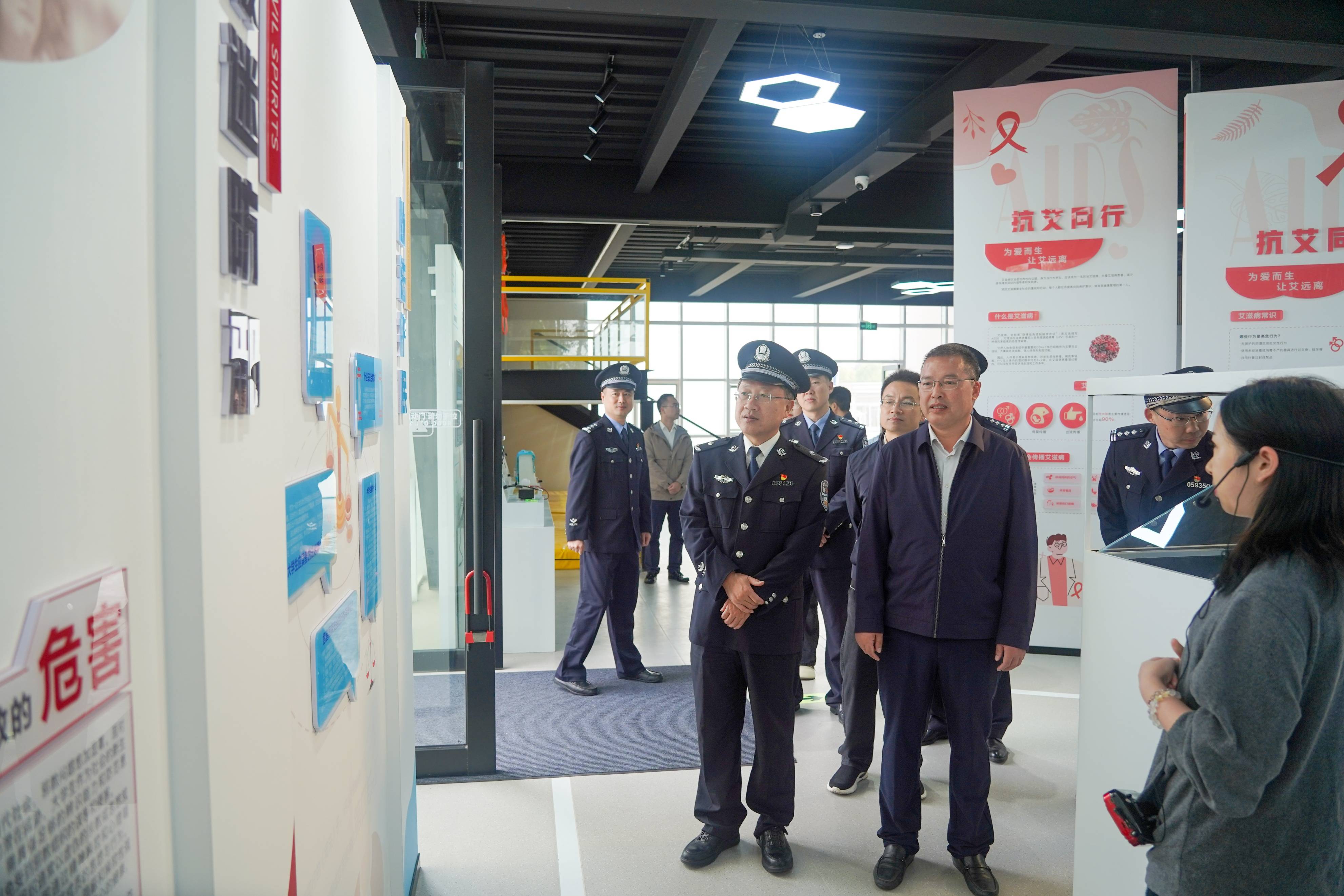 上海财经大学毕业证样本图片