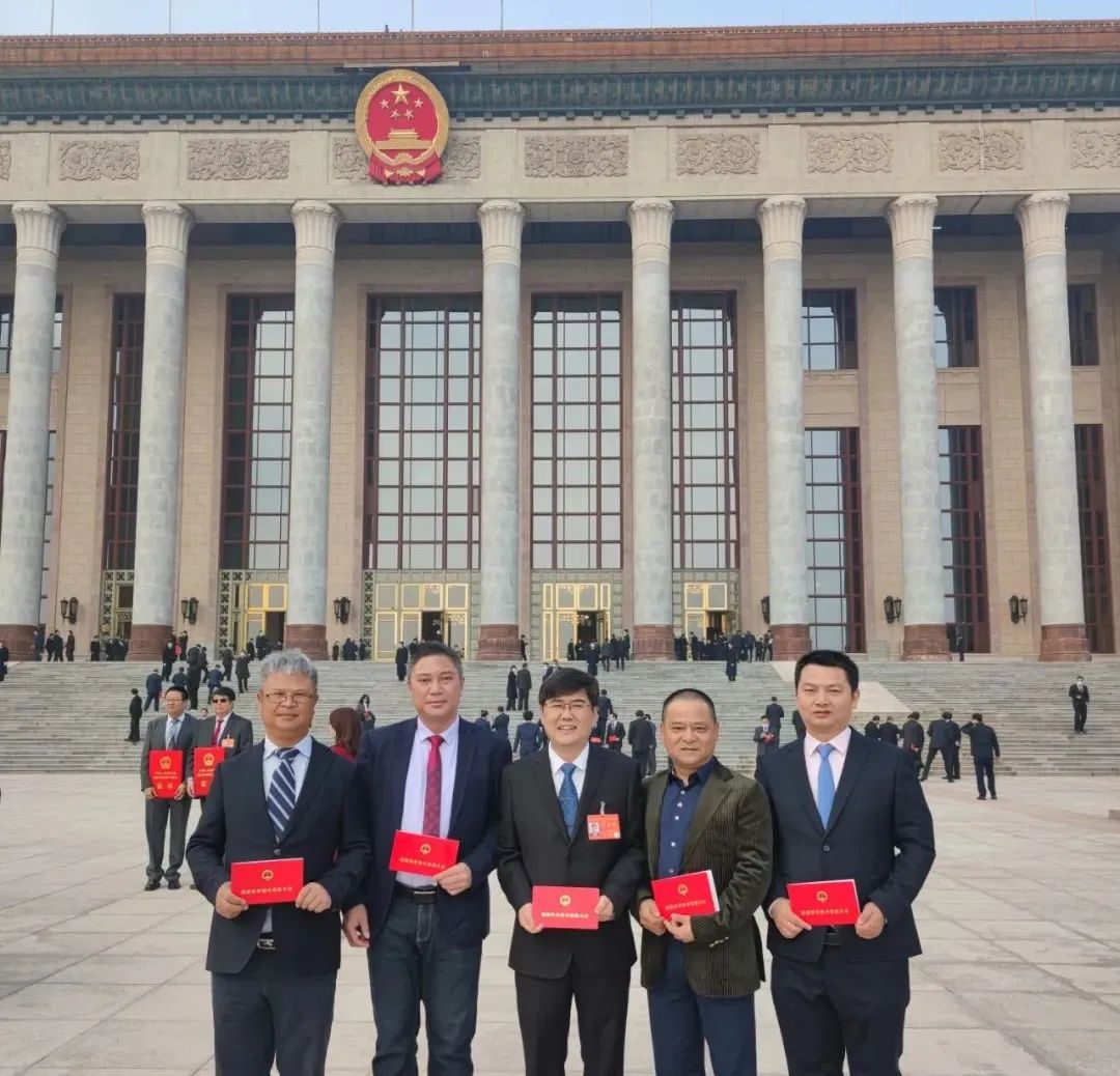 江南大学毕业证外壳